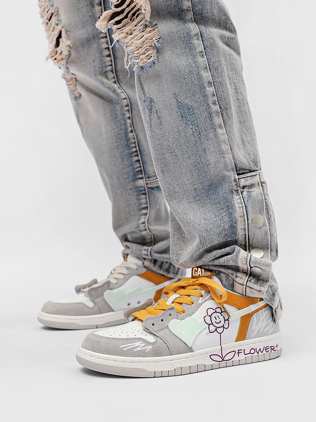 Sunflower Hip-Hop Skate Shoes - 2205 - Image 5