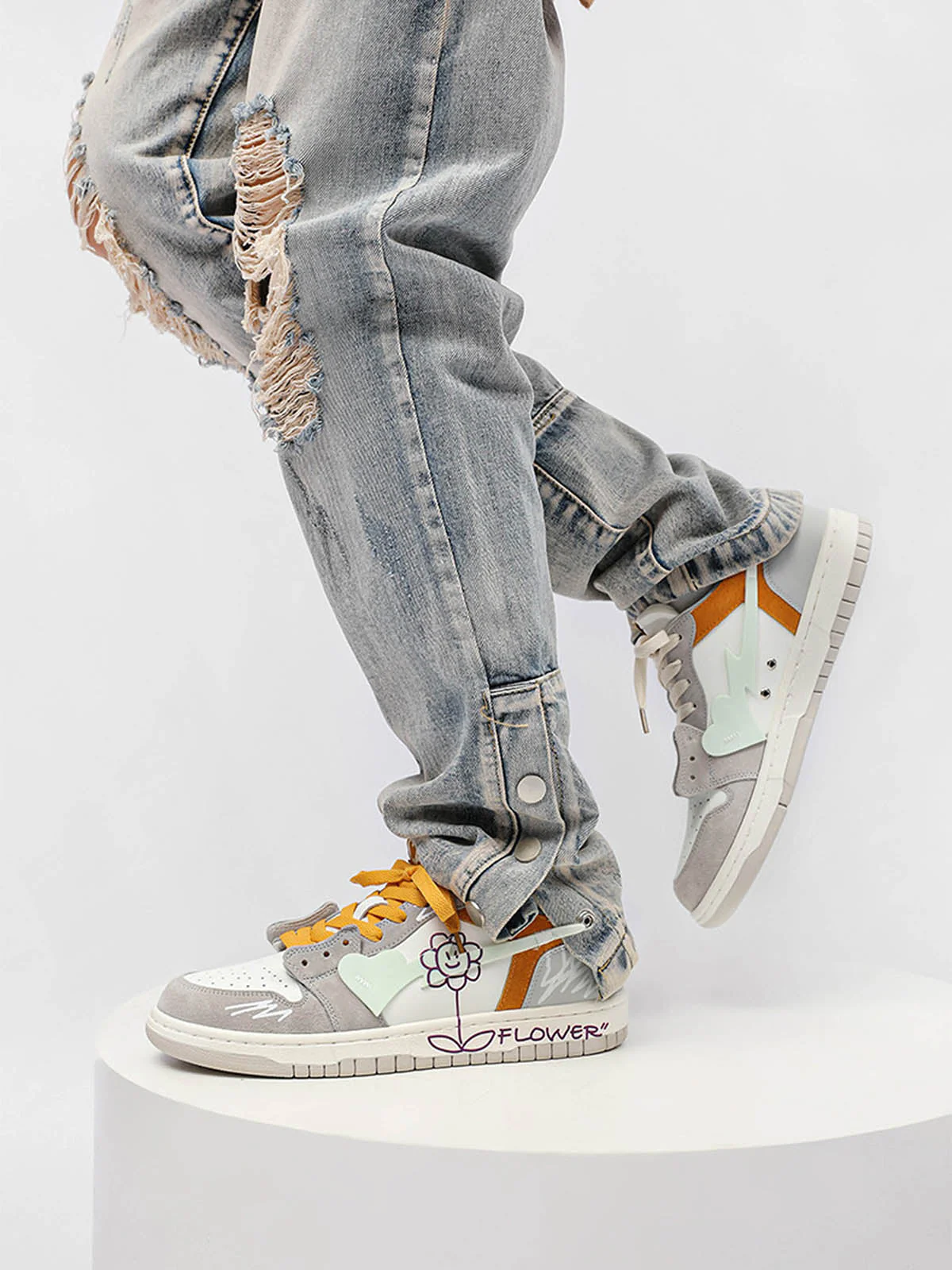 Sunflower Hip-Hop Skate Shoes - 2205 - Image 6